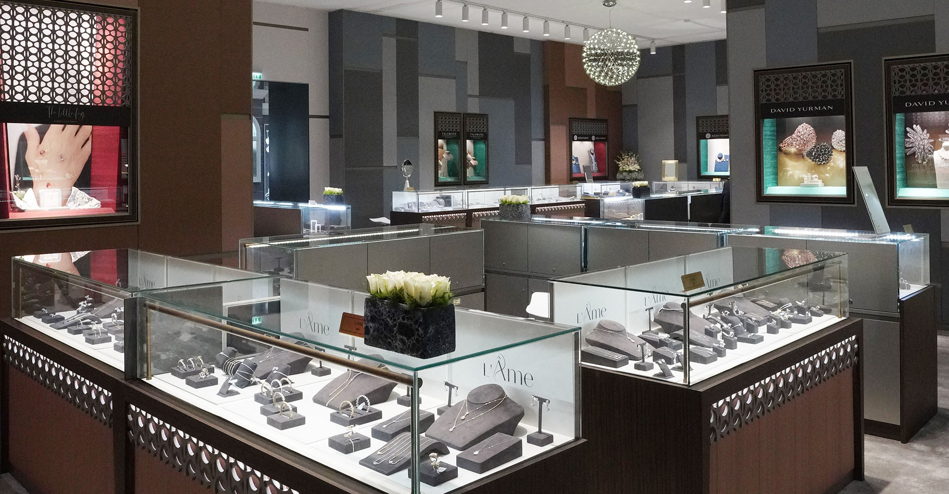 Diadem launches its new flagship store with a new Vibrant